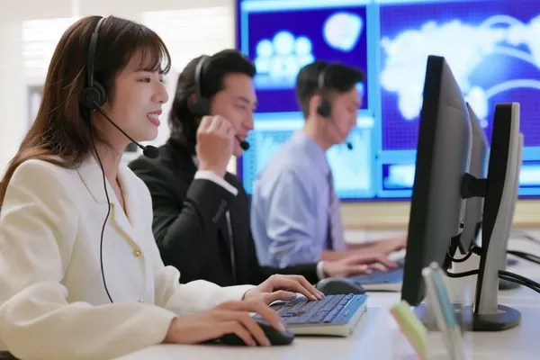 Hỗ trợ khách hàng 24/7